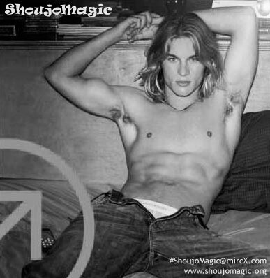 Read Himitsu - H na Naishobanashi Manga Online