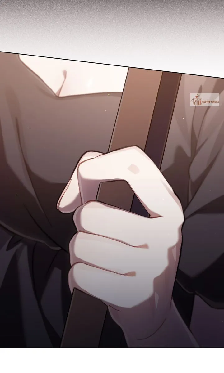 Read Living As The Enemy Prince Manga Online