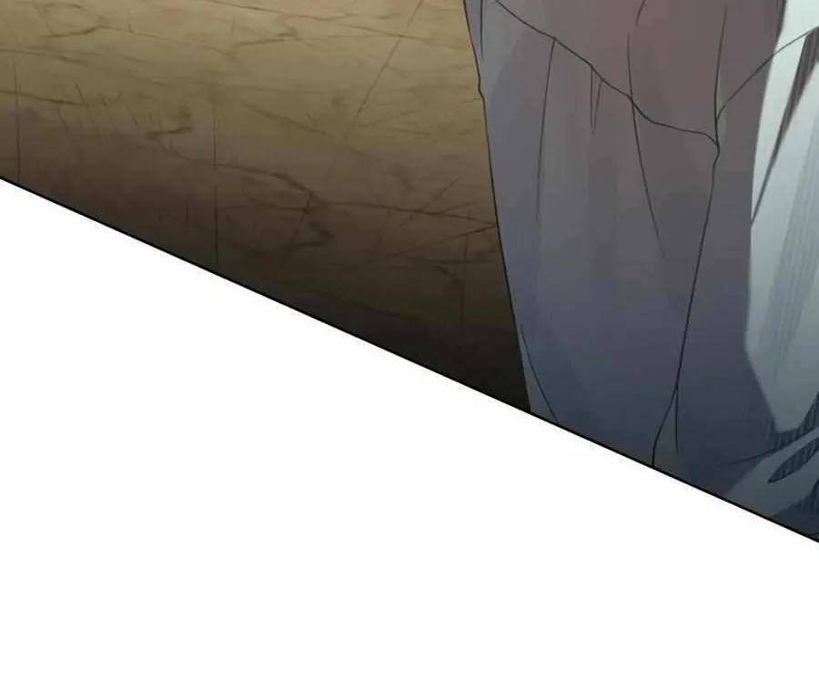 Read Living As The Enemy Prince Manga Online